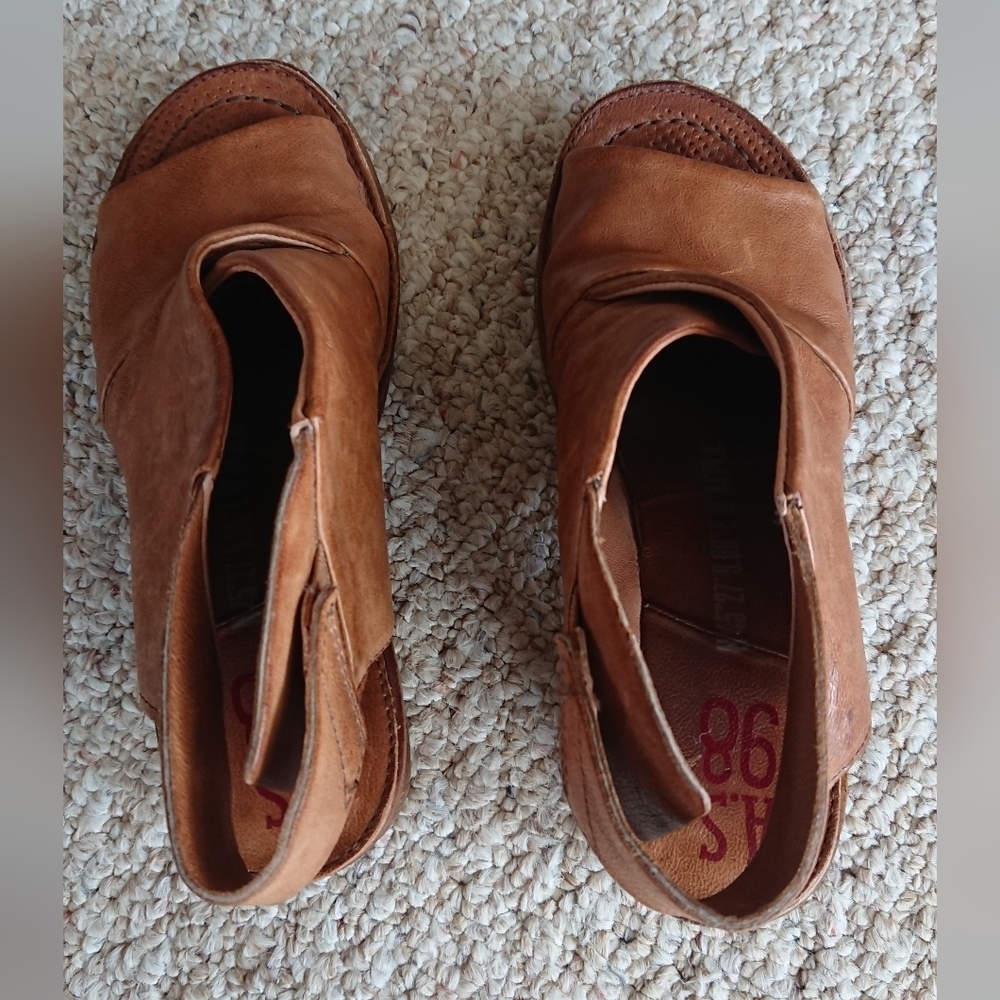 A.S.98 Kody Sandal in Camel Leather size 6 - Picture 4 of 13